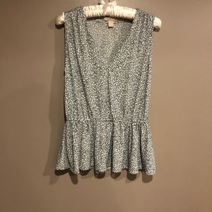 FLASH SALE 🎀DRESSY BANANA REPUBLIC TANK